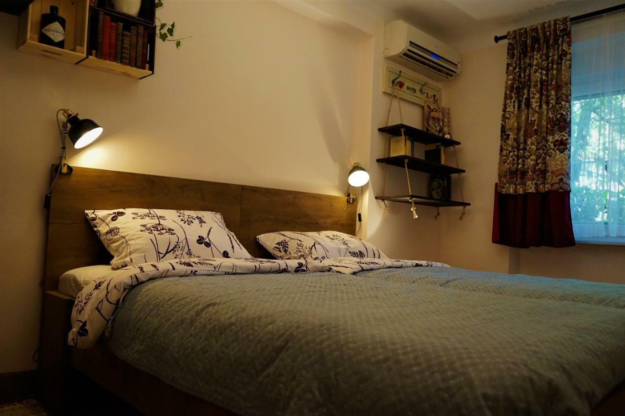 Momo'S Studio Apartment 萨格勒布 外观 照片